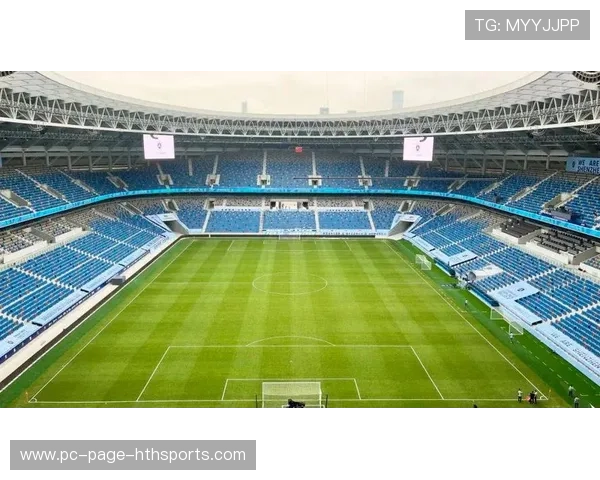 深圳新鹏城从左路发起的一波攻势惊艳全场 深圳新鹏城从左路发起的一波攻势惊艳全场