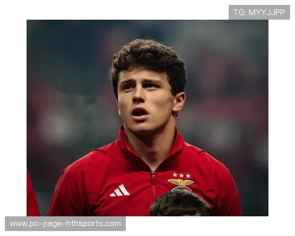 本菲卡若昂外脚背抽射远角命中让对手无计可施：竞技精神与装备的完美合鸣